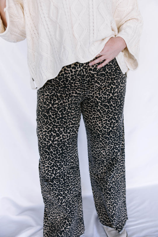 Wild Girl HIGH RISE FLARE JEANS