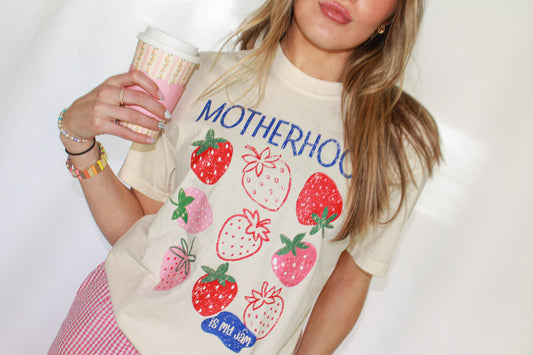 MOTHERHOOD TEE