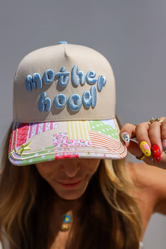 MOTHERHOOD TRUCKER